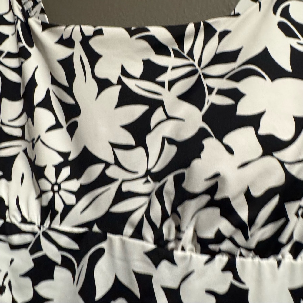 Lands' End Floral Square Neck Padded Tankini Top Size 12 DDD - Picture 3 of 7